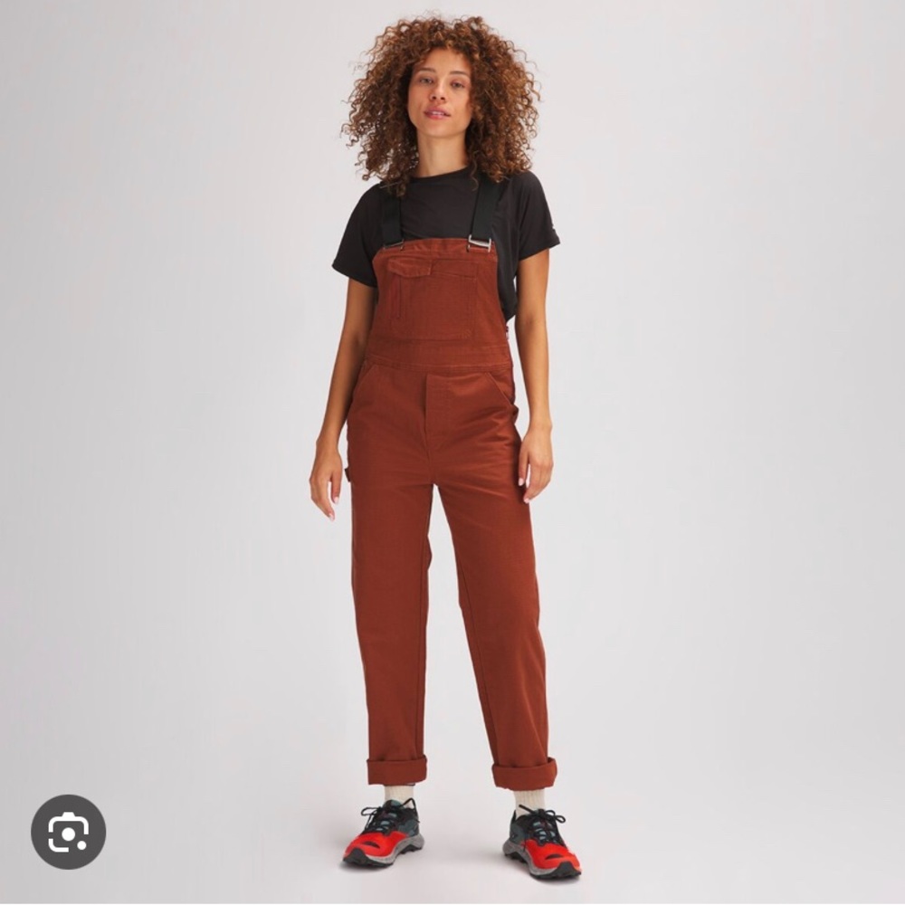 Brown Jumpsuit with Adjustable Straps and Relaxed Fit